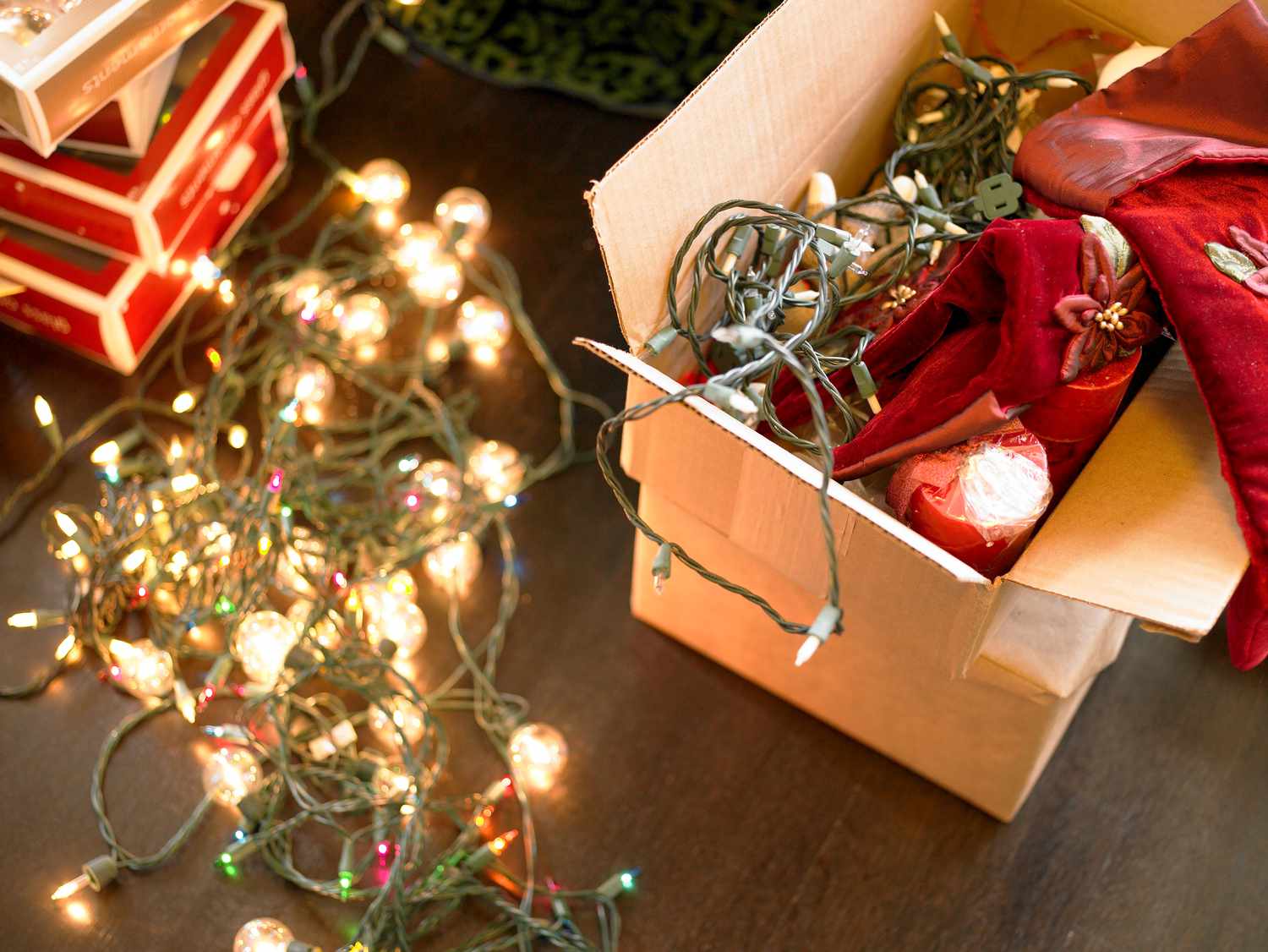 How to Hang Outdoor Christmas Lights Like a Professional | Martha Stewart
