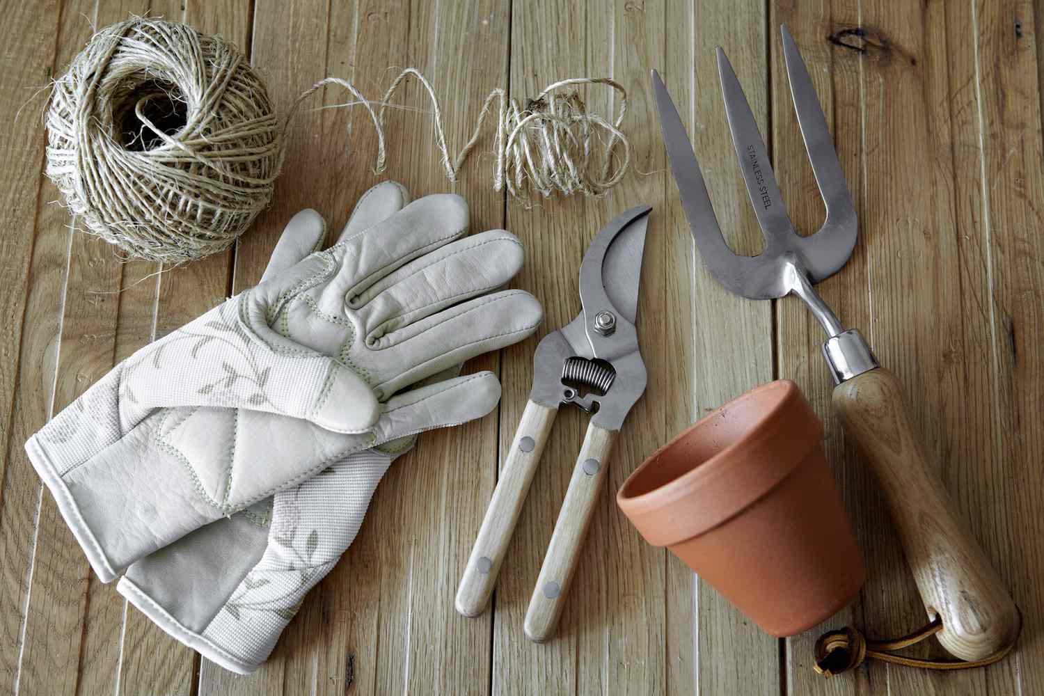 20 Essential Gardening Tools, According to the Experts   Martha ...