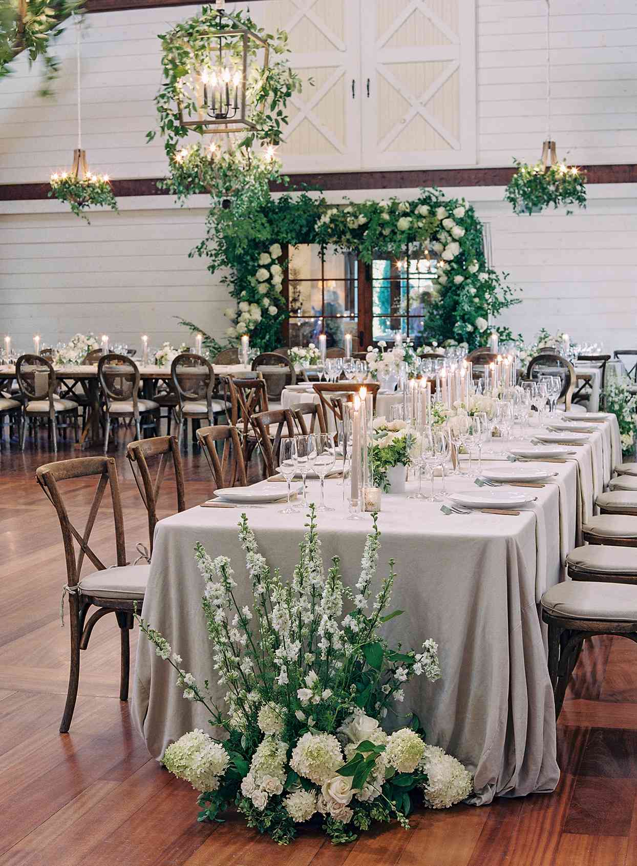 Linens For Your Reception Tables, How To Arrange Tables For A Wedding Reception