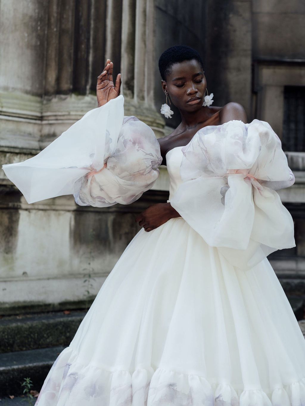 Blue Off-the-Shoulder Princess Organza Wedding Dress Ruffle Sequins Bridal Gown 
