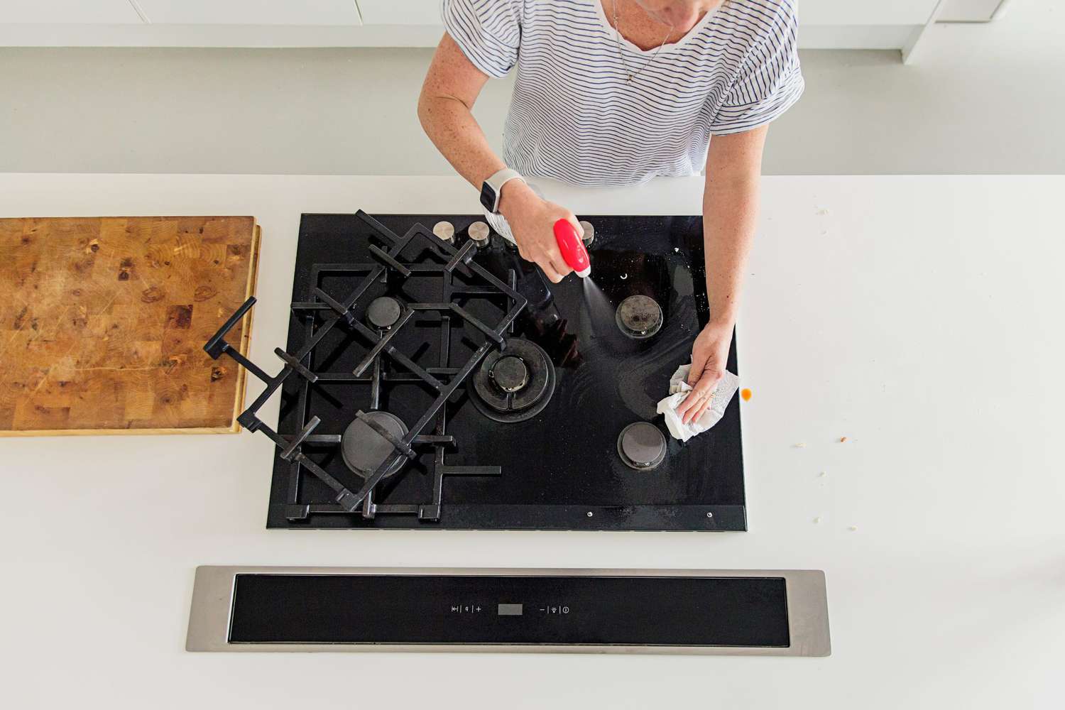 How to Clean Your Oven, Stovetop, and Vent Hood   Martha Stewart