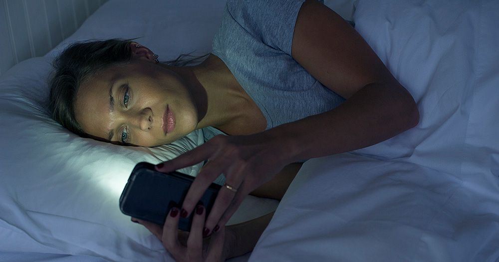 Android 12 will solve the biggest inconvenience of using your phone in bed