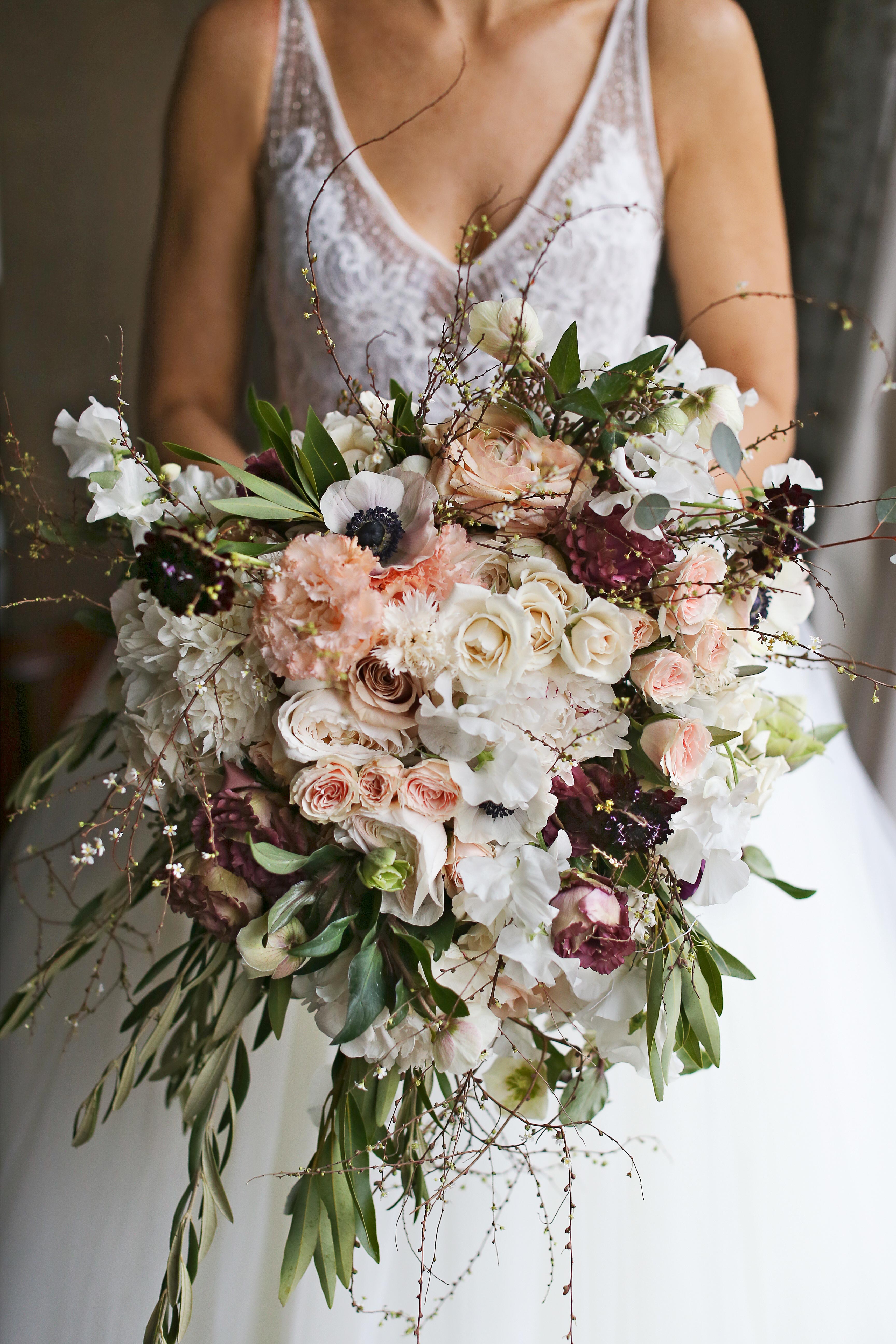 52 Gorgeous Winter Wedding Bouquets Martha Stewart Weddings