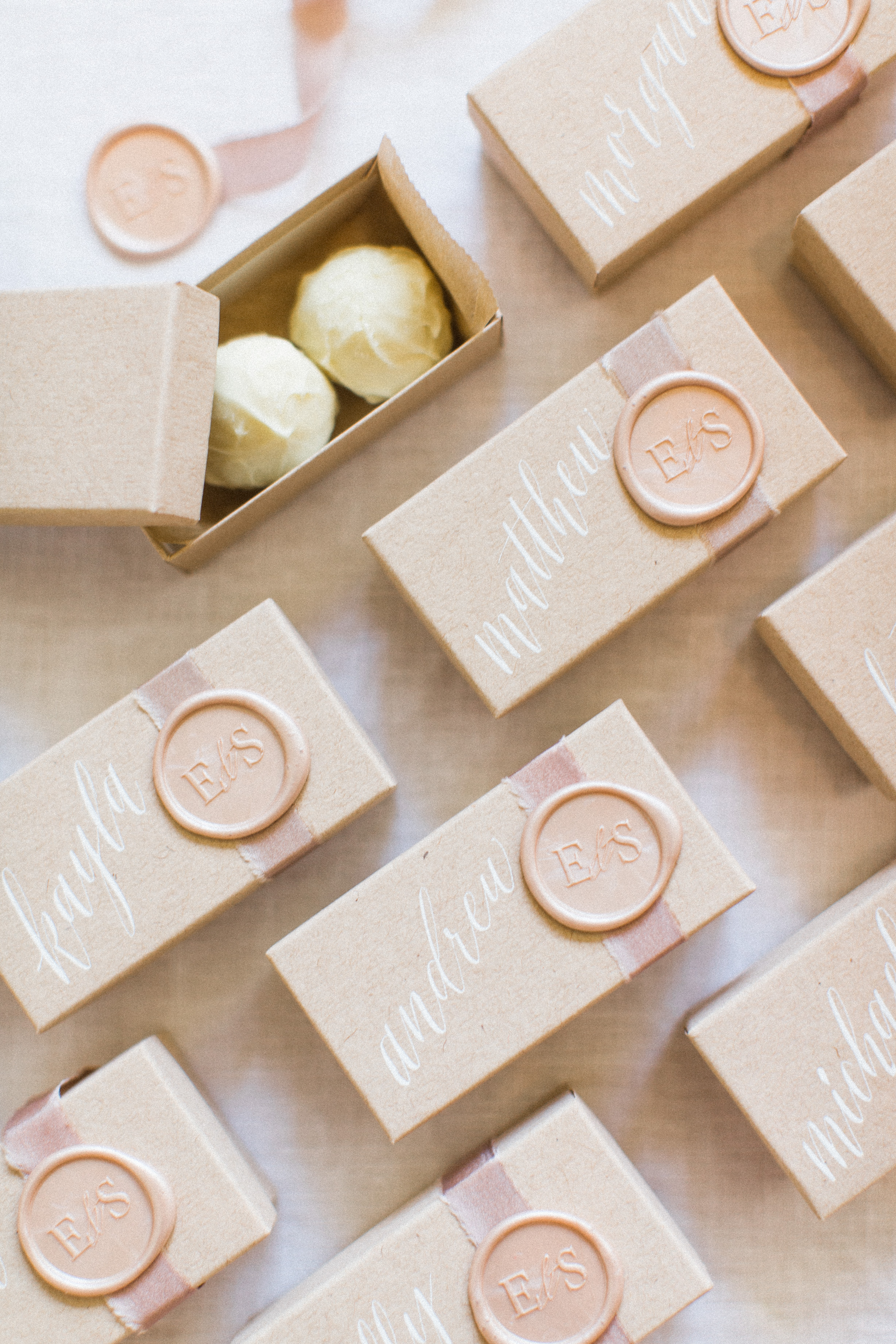 Wedding Place Cards That Are Truly Unique | Martha Stewart ...