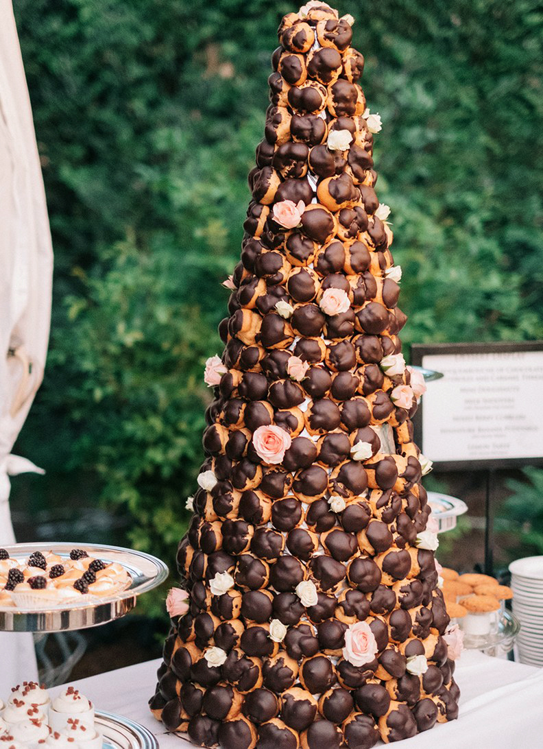 25 Wedding Cake Design Ideas That'll Wow Your Guests | Martha Stewart