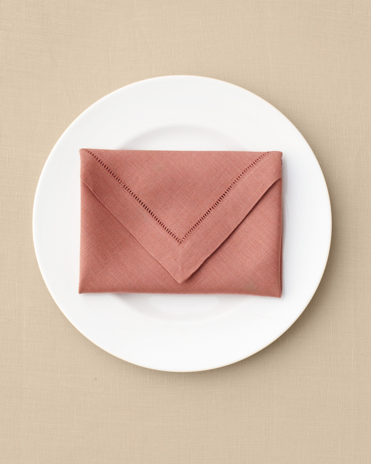 Envelope Napkin Fold Martha Stewart Weddings