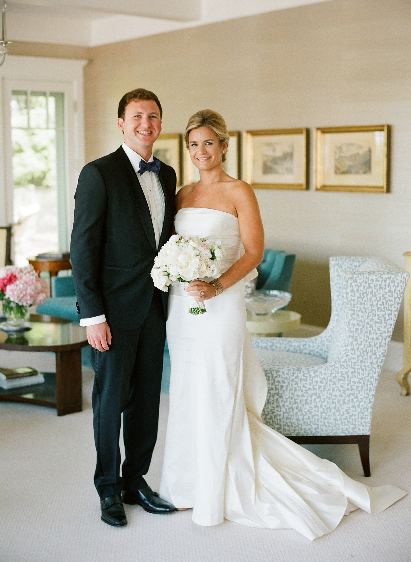 a stylish summer wedding by the water in michigan | martha