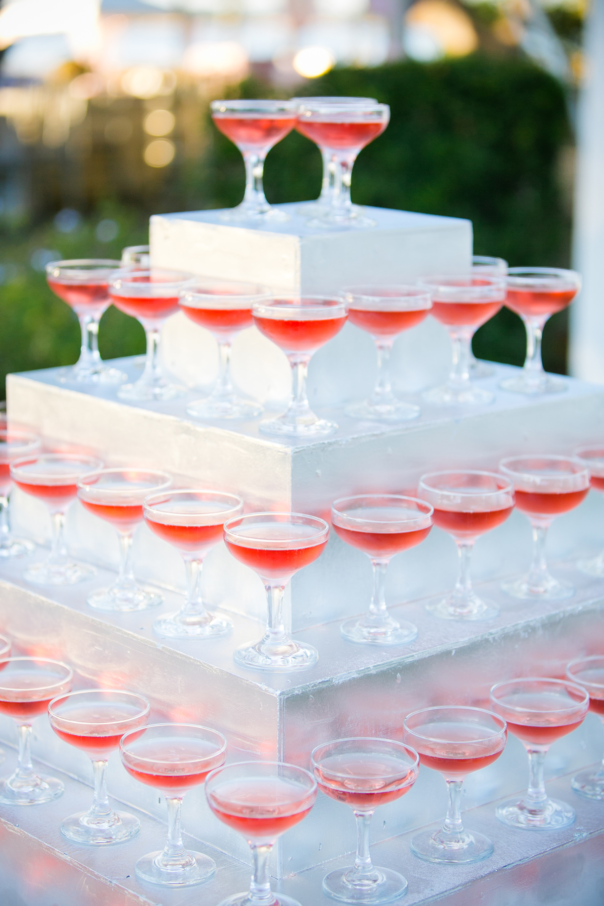 21 Champagne Towers to Copy for Your Own Wedding Reception Martha