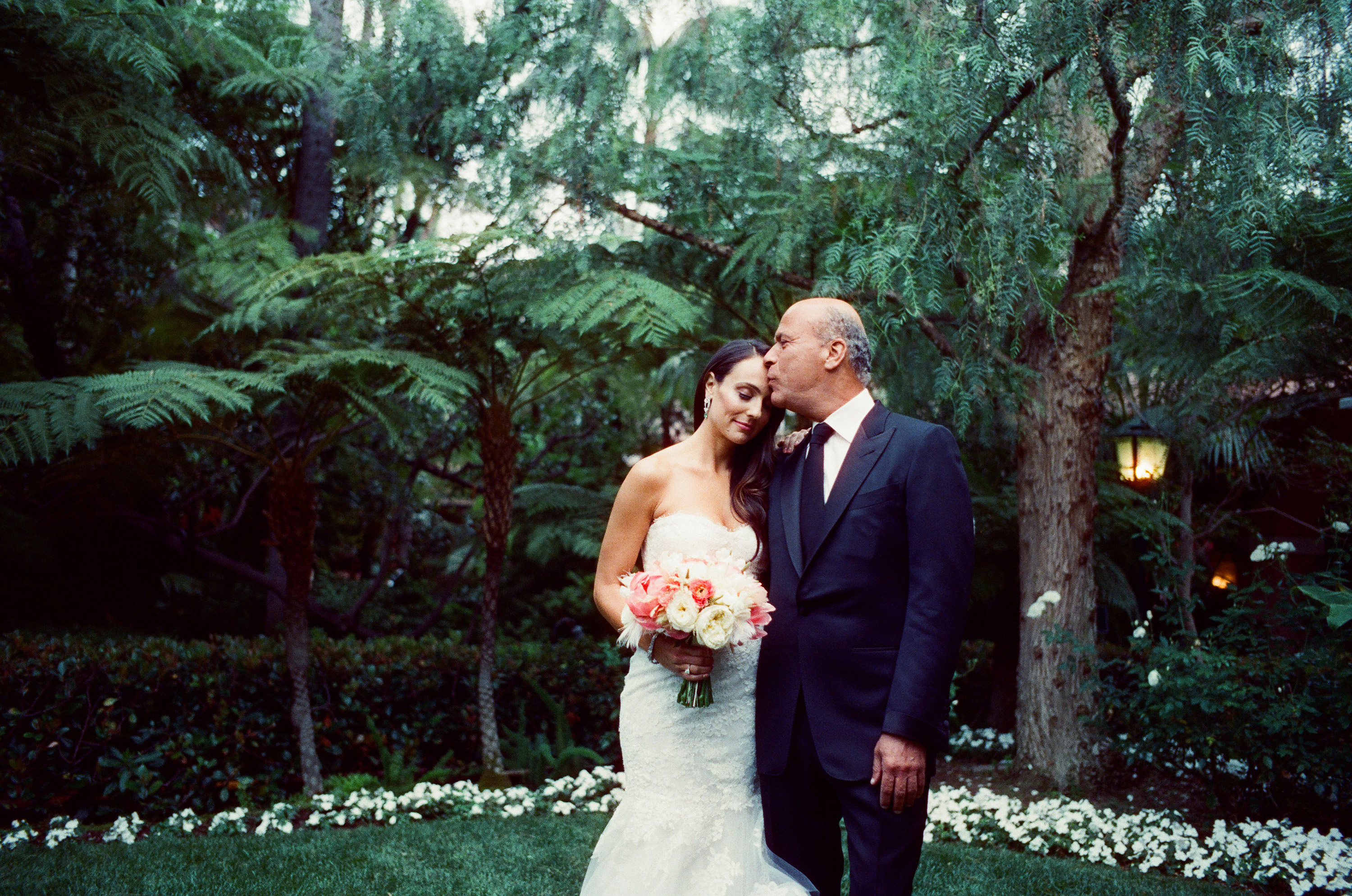 74 Emotional Father-Daughter Wedding Photos Martha Stewart Weddi