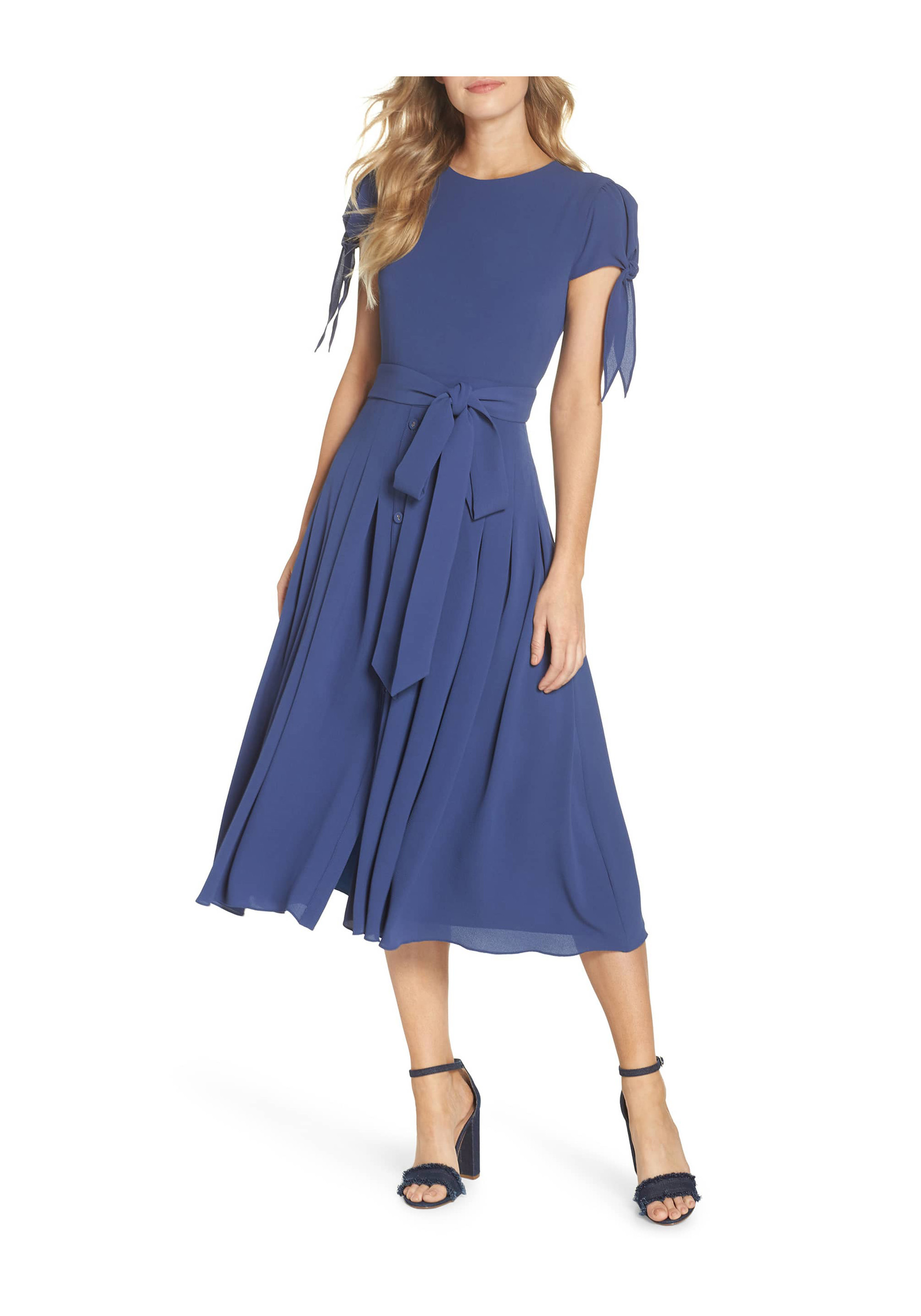 25 Beautiful Dresses to Wear as a Wedding Guest This Fall | Martha