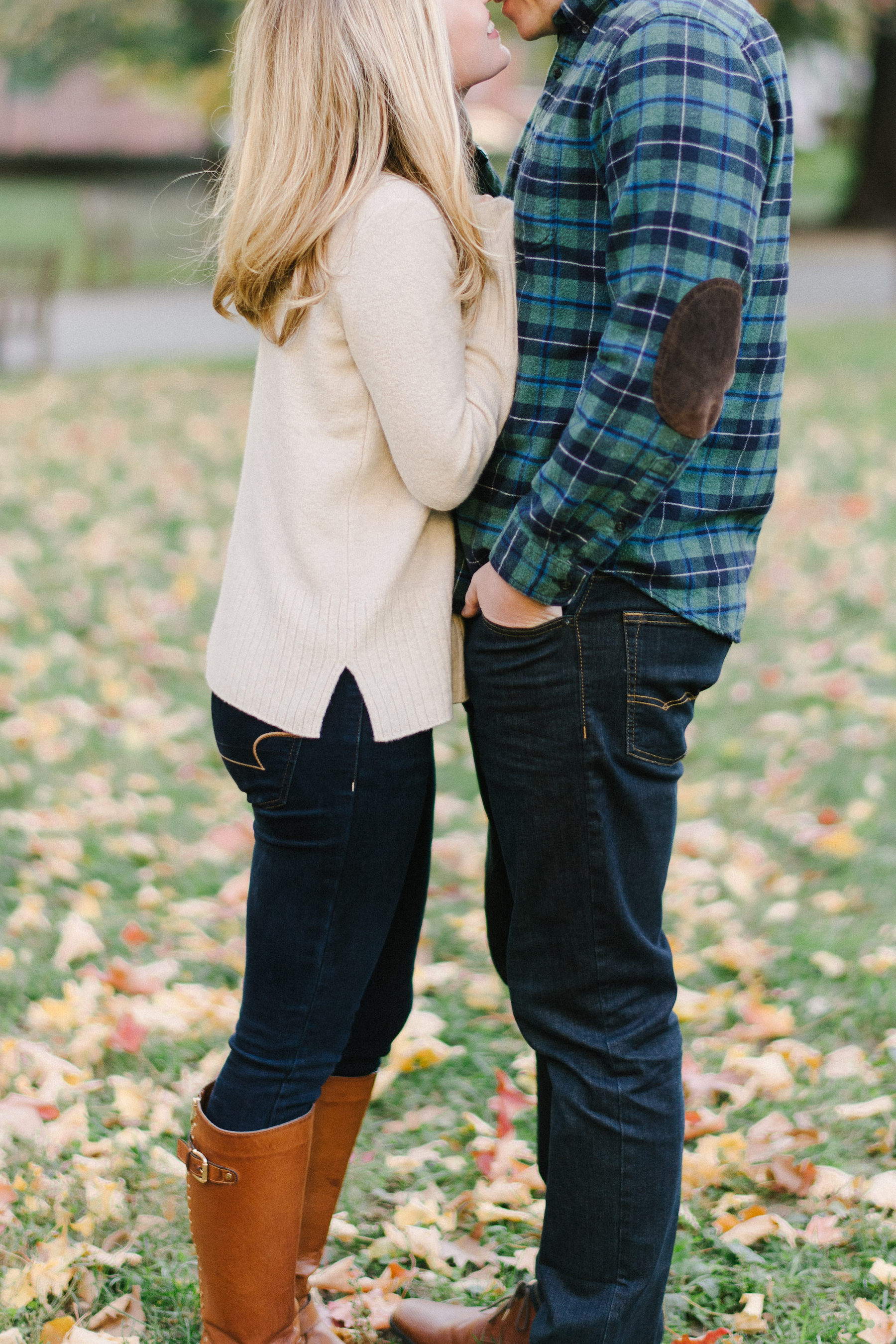 27 Sweet Ideas for Fall Engagement Photos | Martha Stewart Weddings