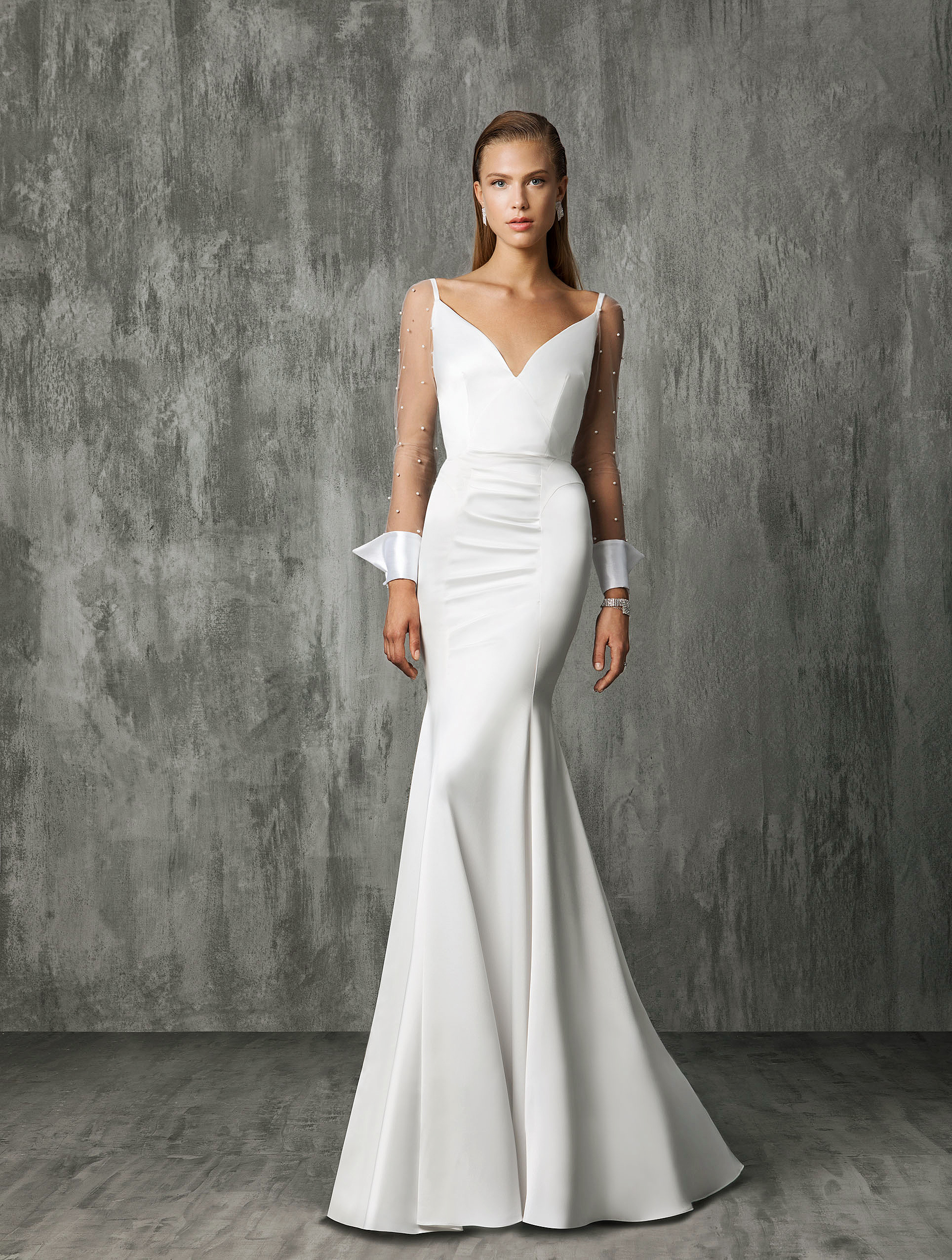 Victoria Kyriakides Fall 2018 Wedding Dress Collection | Martha Stewart ...