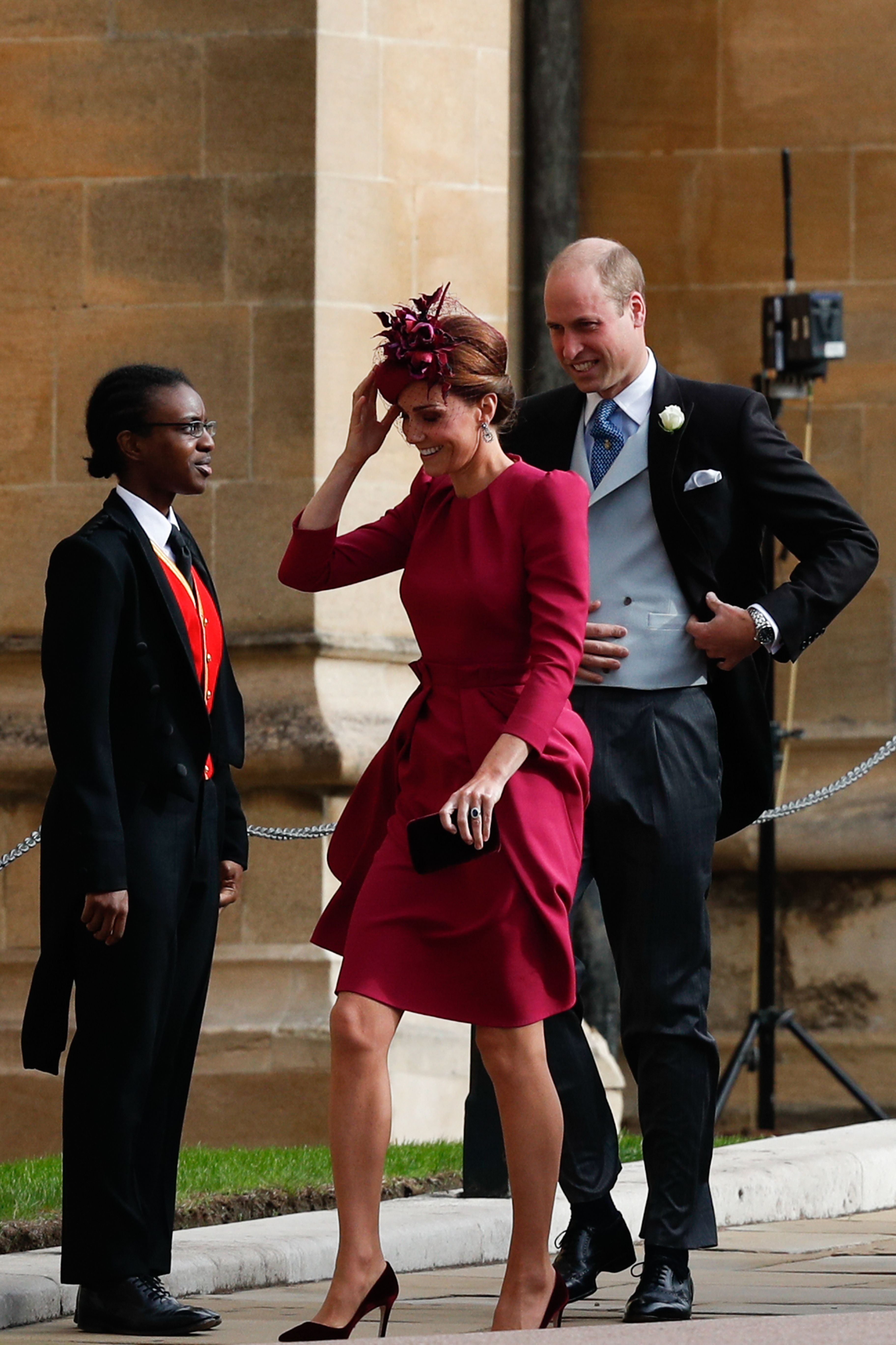 See Prince William And Kate Middleton Arrive At Princess Eugenies Royal Wedding Martha 