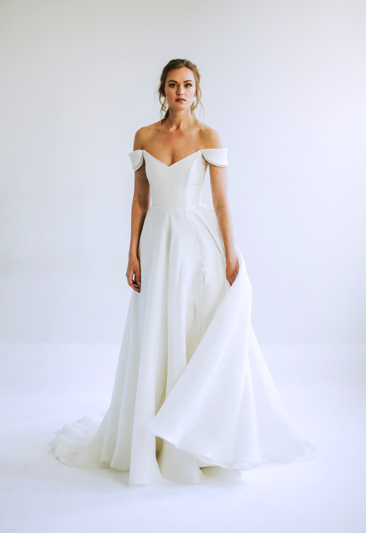 Simple Wedding Dresses That Are Just Plain Chic | Martha Stewart Weddings