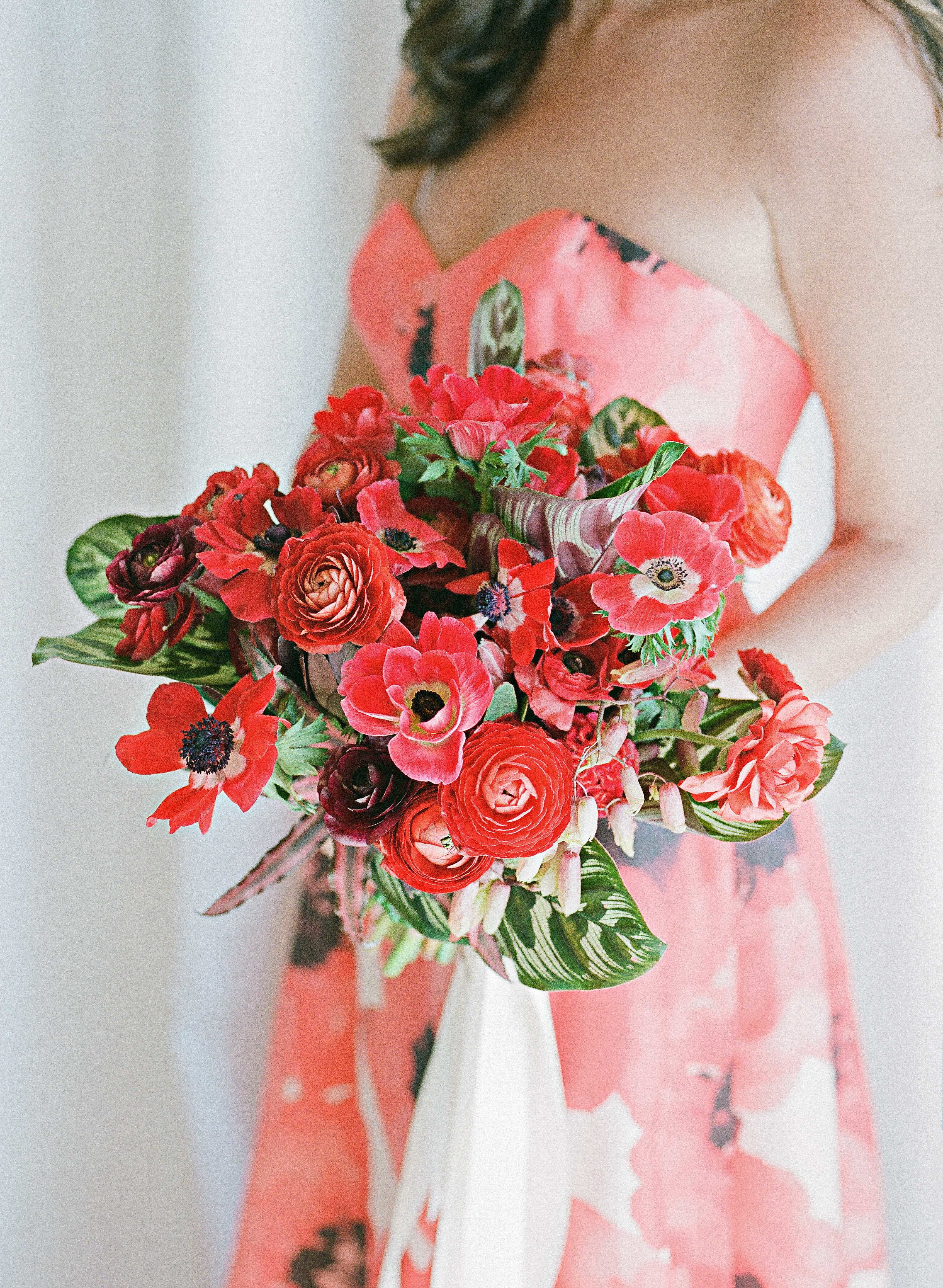 22 Beach Wedding Bouquets You ll Love Martha Stewart 