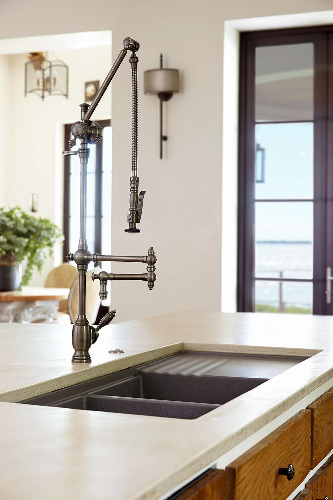Buyer S Guide To Composite Granite Sinks Better Homes
