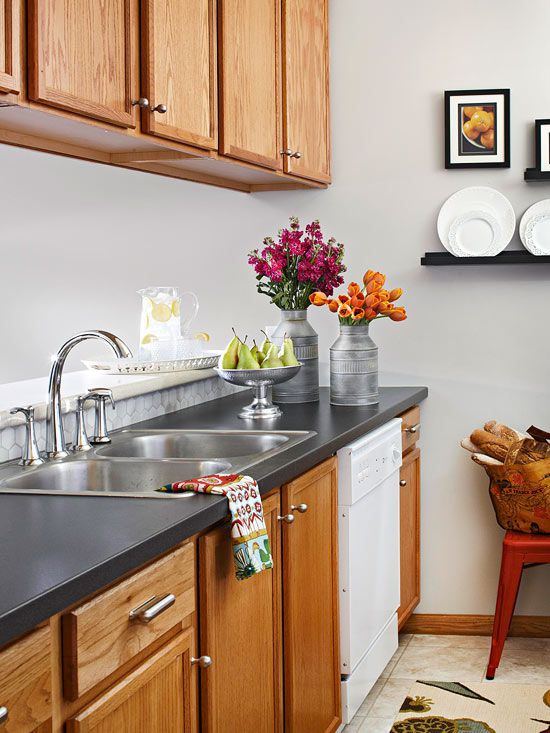 Painting Oak Cabinets Q A Better, Kitchen Paint Colors With Oak Cabinets And White Countertops