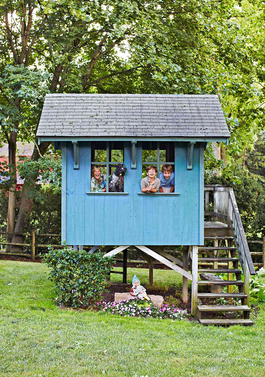 Perfect Backyard Playhouses You Can Build for Your Kid ...