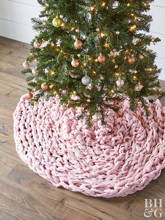 Give Your Tree a Classic Look New Jute Christmas Tree Skirt With Felt Rim 
