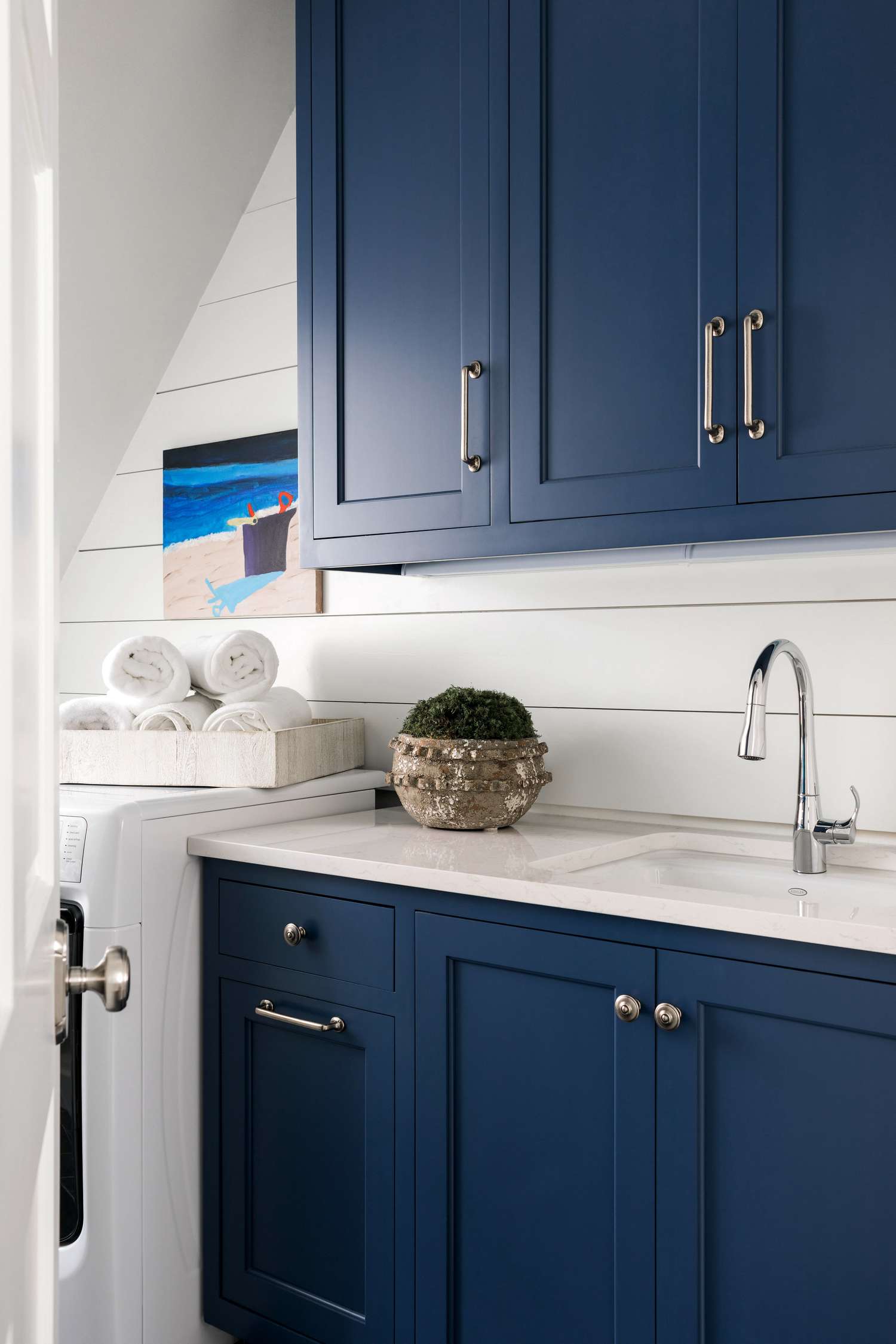 Kitchen Cabinet Paint Trends Better Homes Gardens