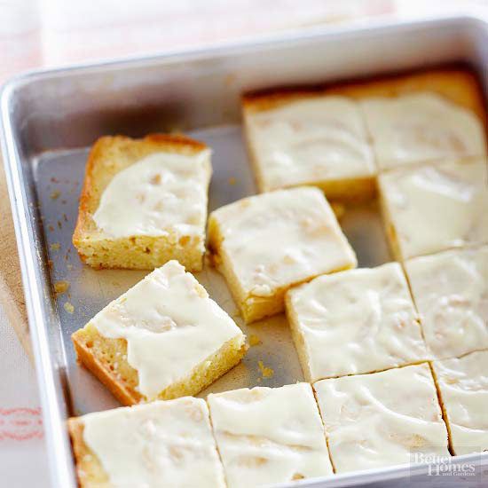 White Chocolate Brownies | 17 Christmas Brownie Recipes You Can Give As Presents
