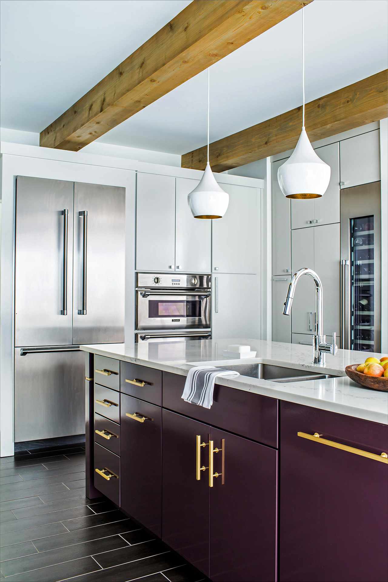 22 Kitchen Cabinetry Trends You Ll Love, Kitchen Cabinet Hardware Ideas 2019