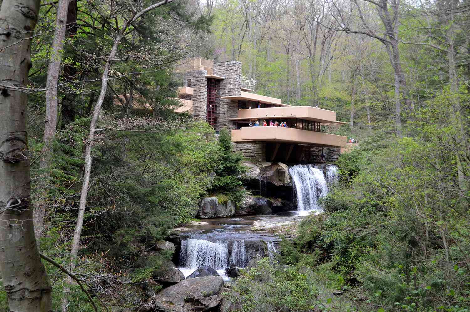 You Can Actually Tour These Five Famous Frank Lloyd Wright 