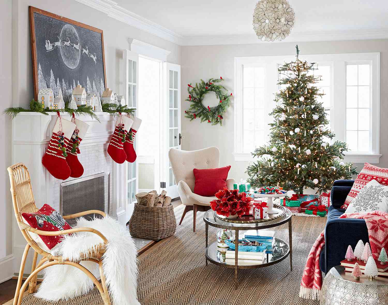 Pretty Christmas Living Rooms | Better Homes & Gardens