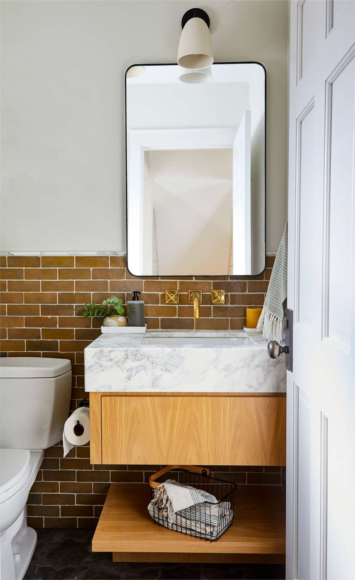 Floating Vanity Ideas For A Clean, Small Corner Bathroom Vanity Ideas