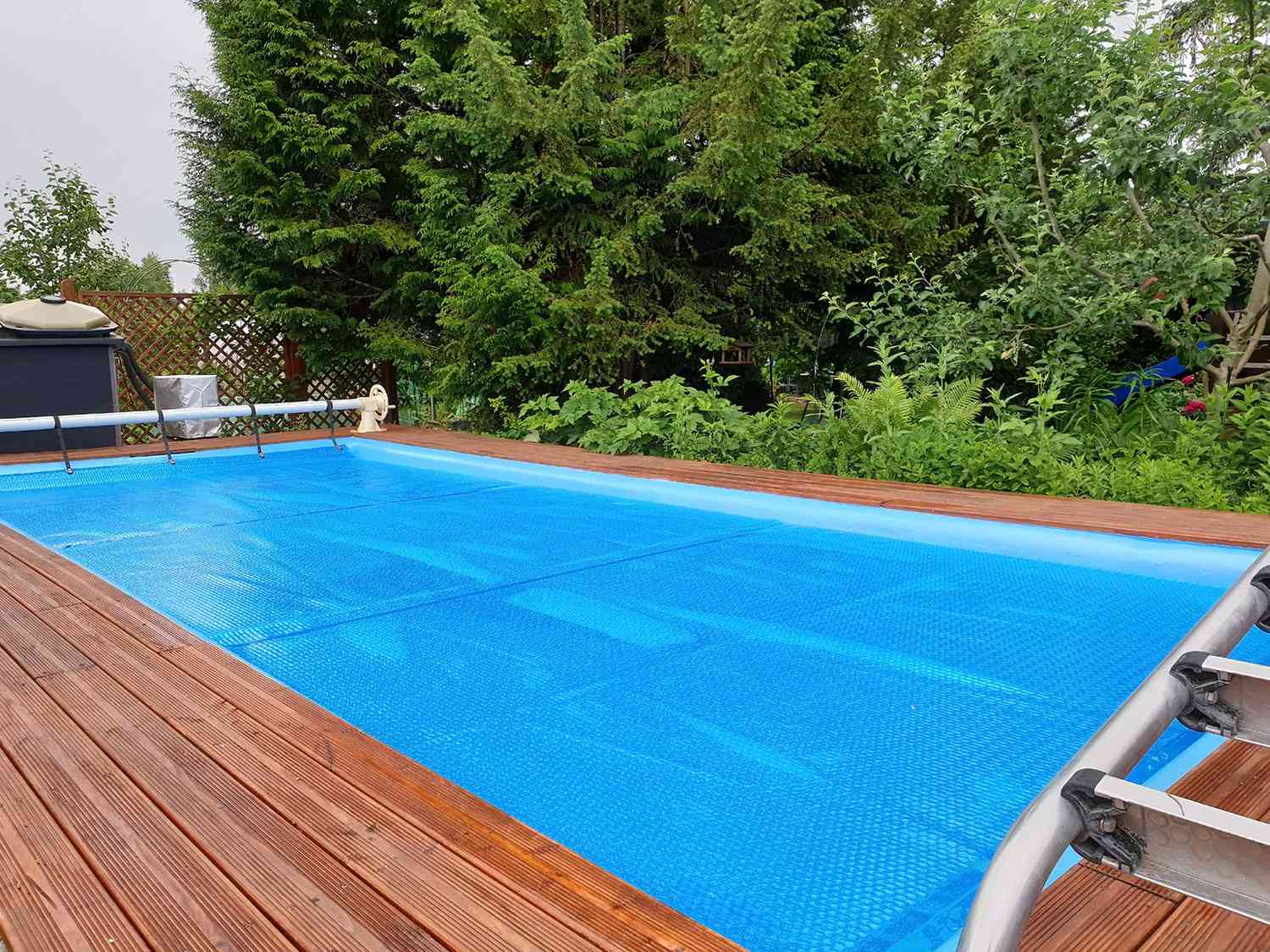 Gladon CLJR5012B 2-Piece Premium Swimming Pool Cover Clip Securing System, 