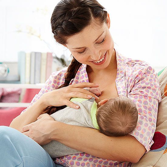 breastfeeding and formula