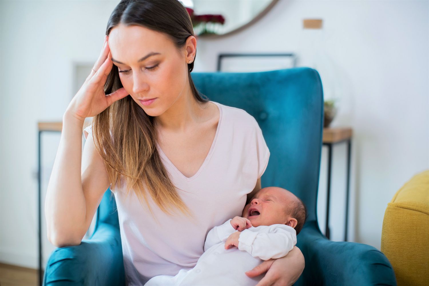 Postpartum Depression Causes, Risk Factors, and Prevention Strategies |  Parents