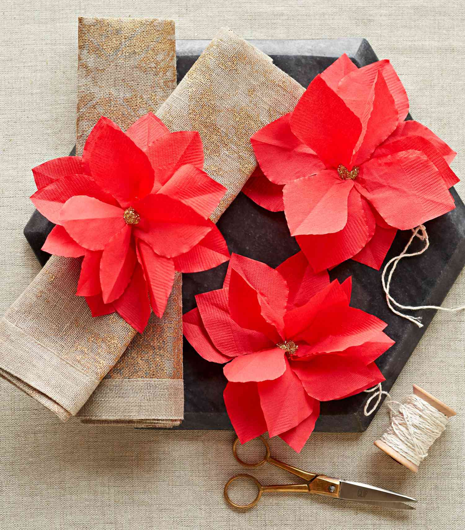 40 Easy Christmas Crafts Midwest Living