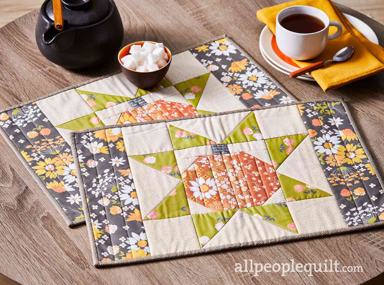 Star Quilted Placemat Set/6