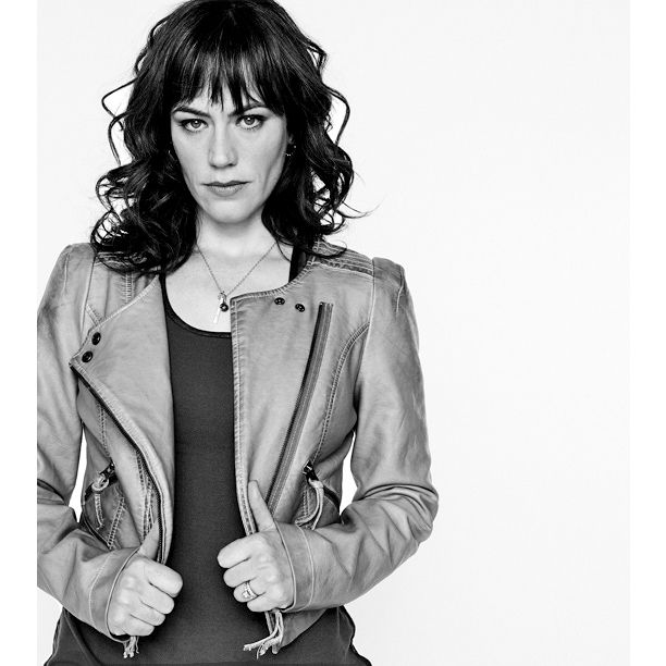 Sexy maggie siff