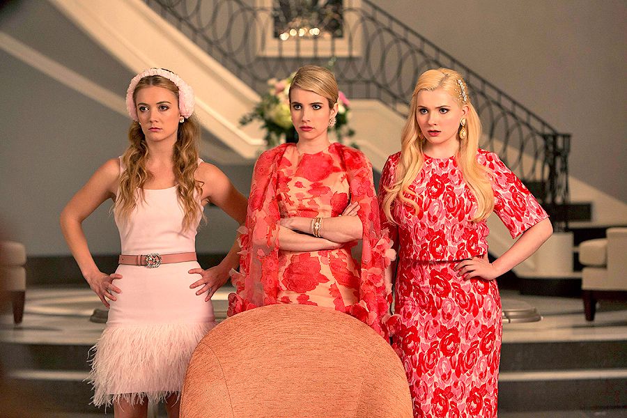 Scream Queens EW review: Flawed, but worth watching, simply because there's  nothing easy about it 
