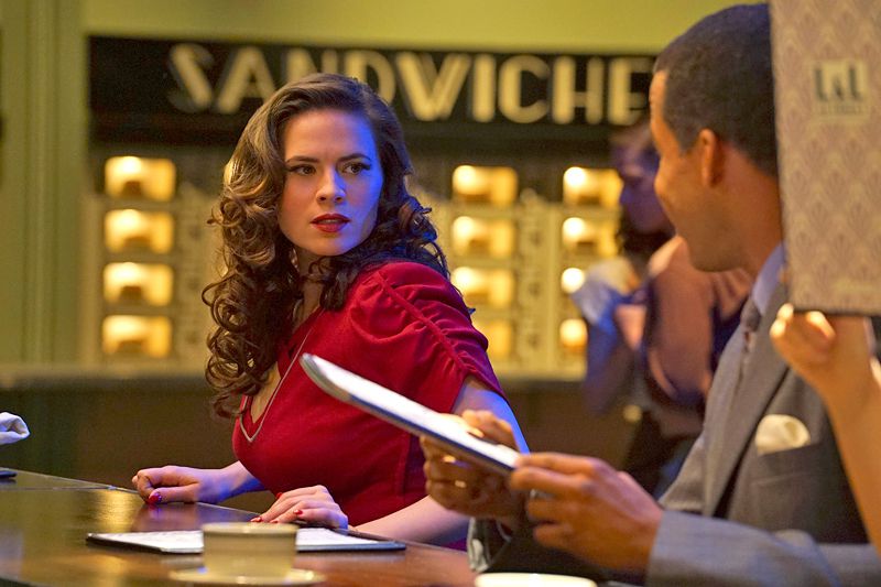 Agent Carter Recap The Edge Of Mystery A Little Song And Dance Ew Com