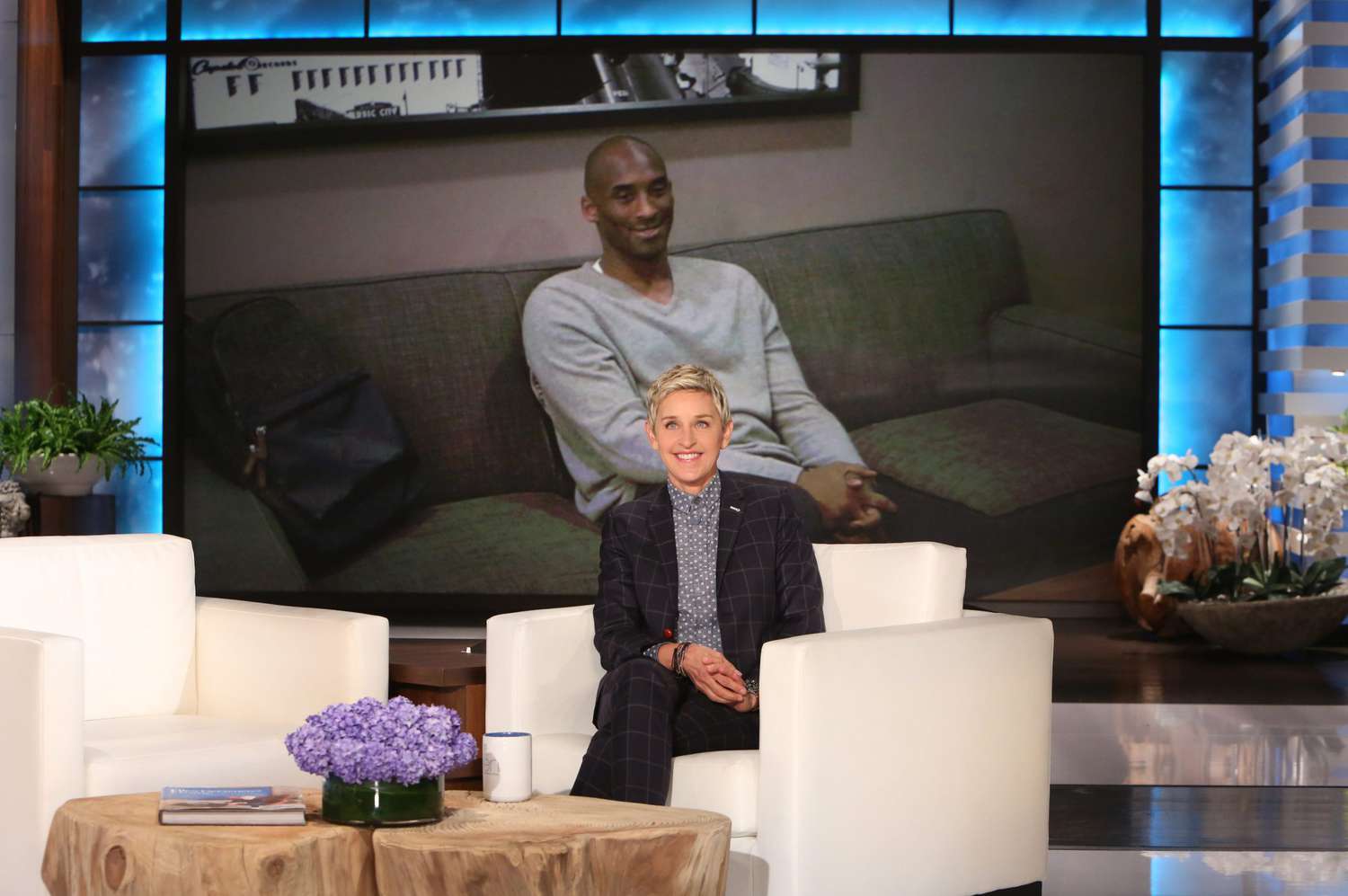 Ellen DeGeneres & Kobe Bryant team for absurd hidden camera prank 