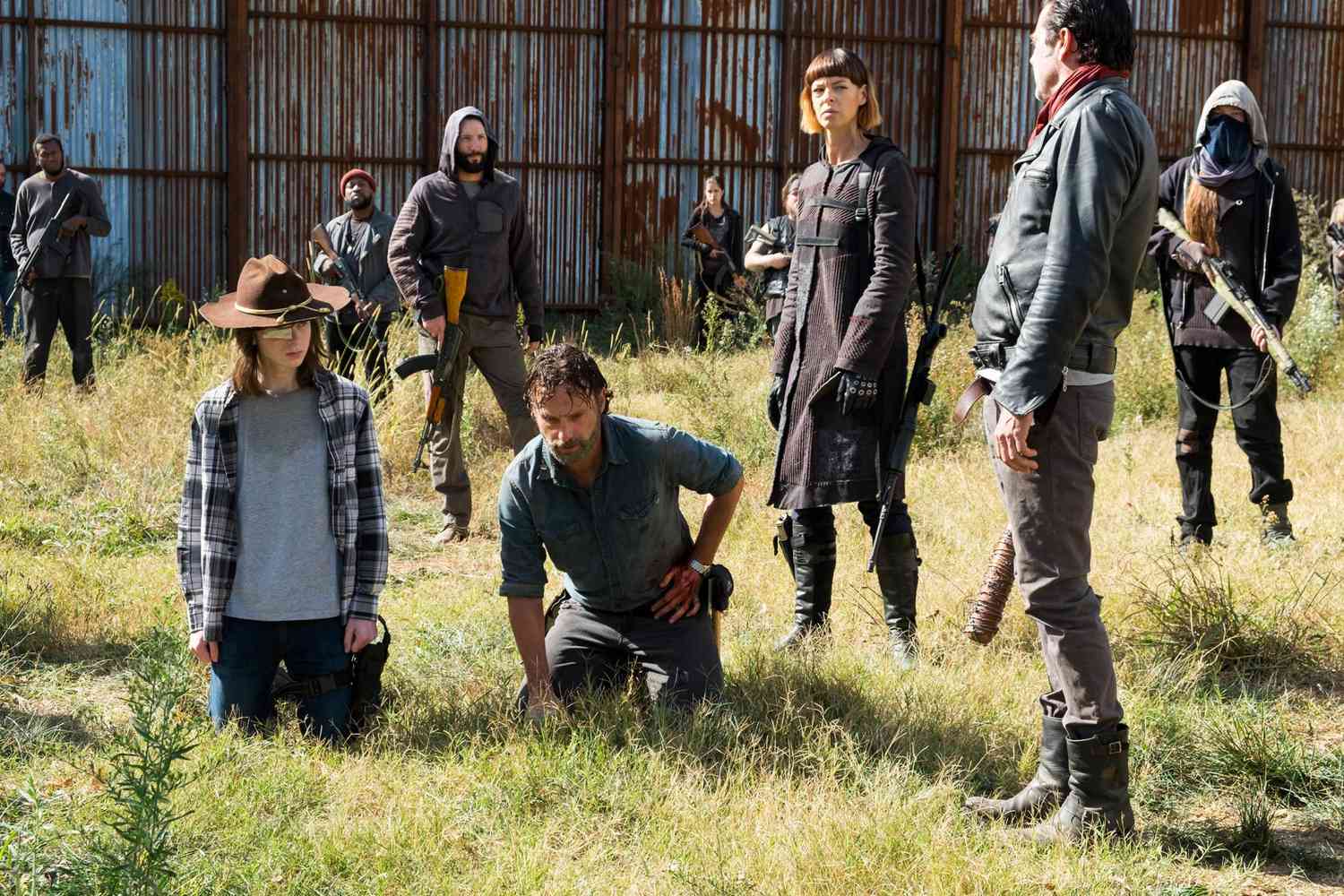 The Walking Dead Win A Chance To Interview The Cast Ew Com
