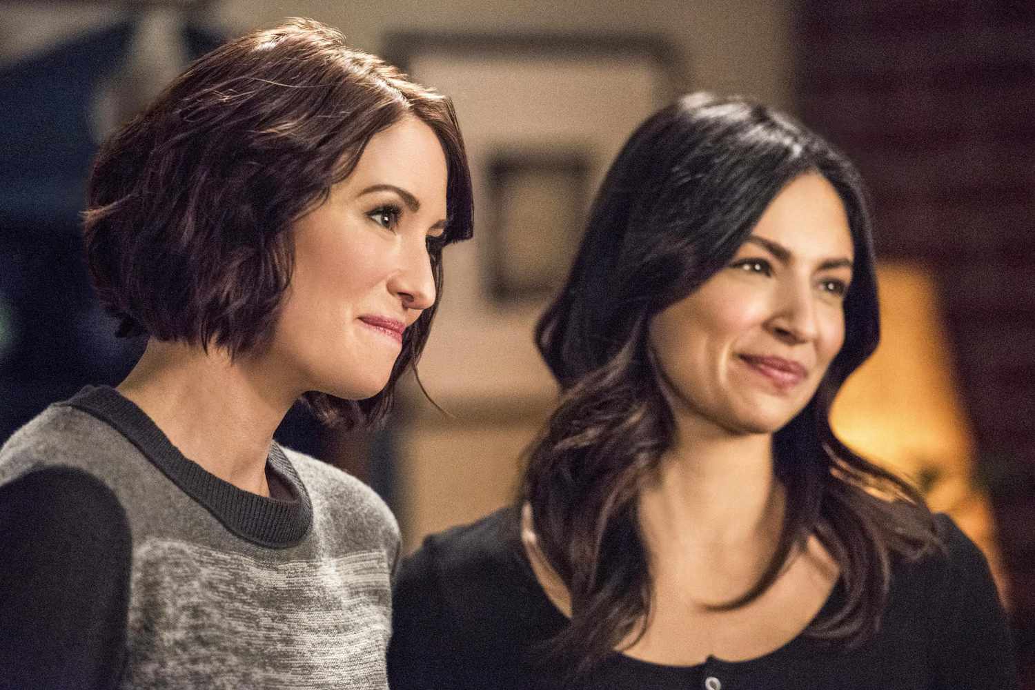 Supergirl Episodes Every Sanvers Fan Should Watch Ew Com