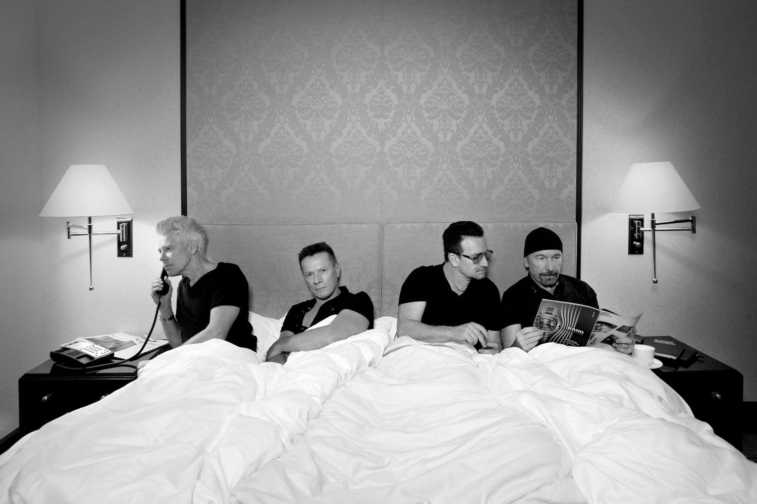 U2's Songs of EW review EW.com