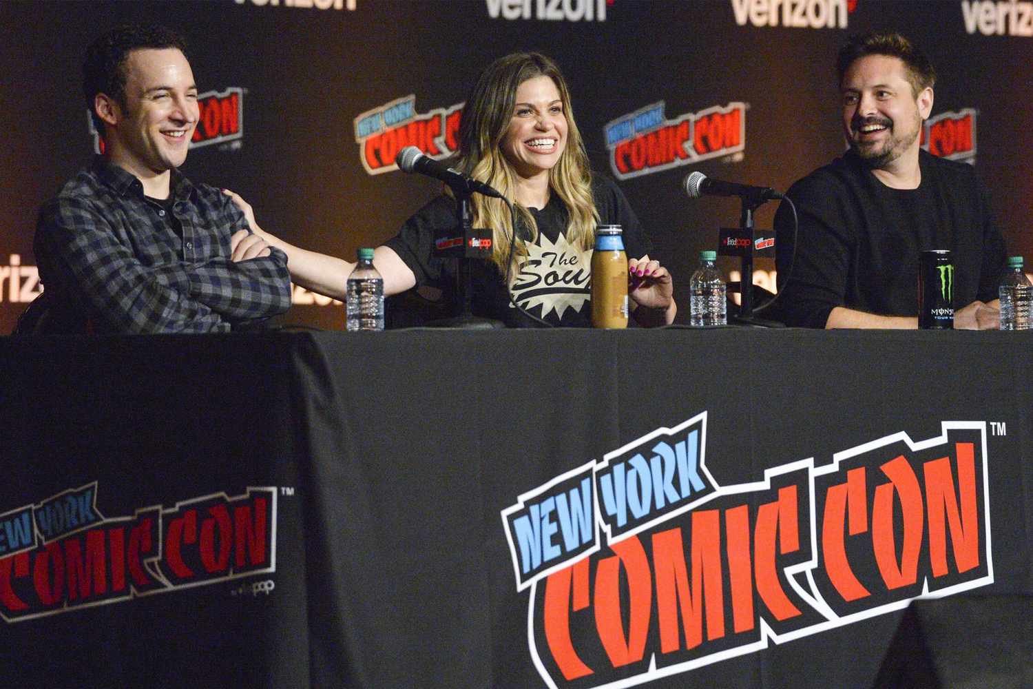 Overeenkomstig Centimeter schotel Boy Meets World cast reunites for anniversary at New York Comic Con | EW.com