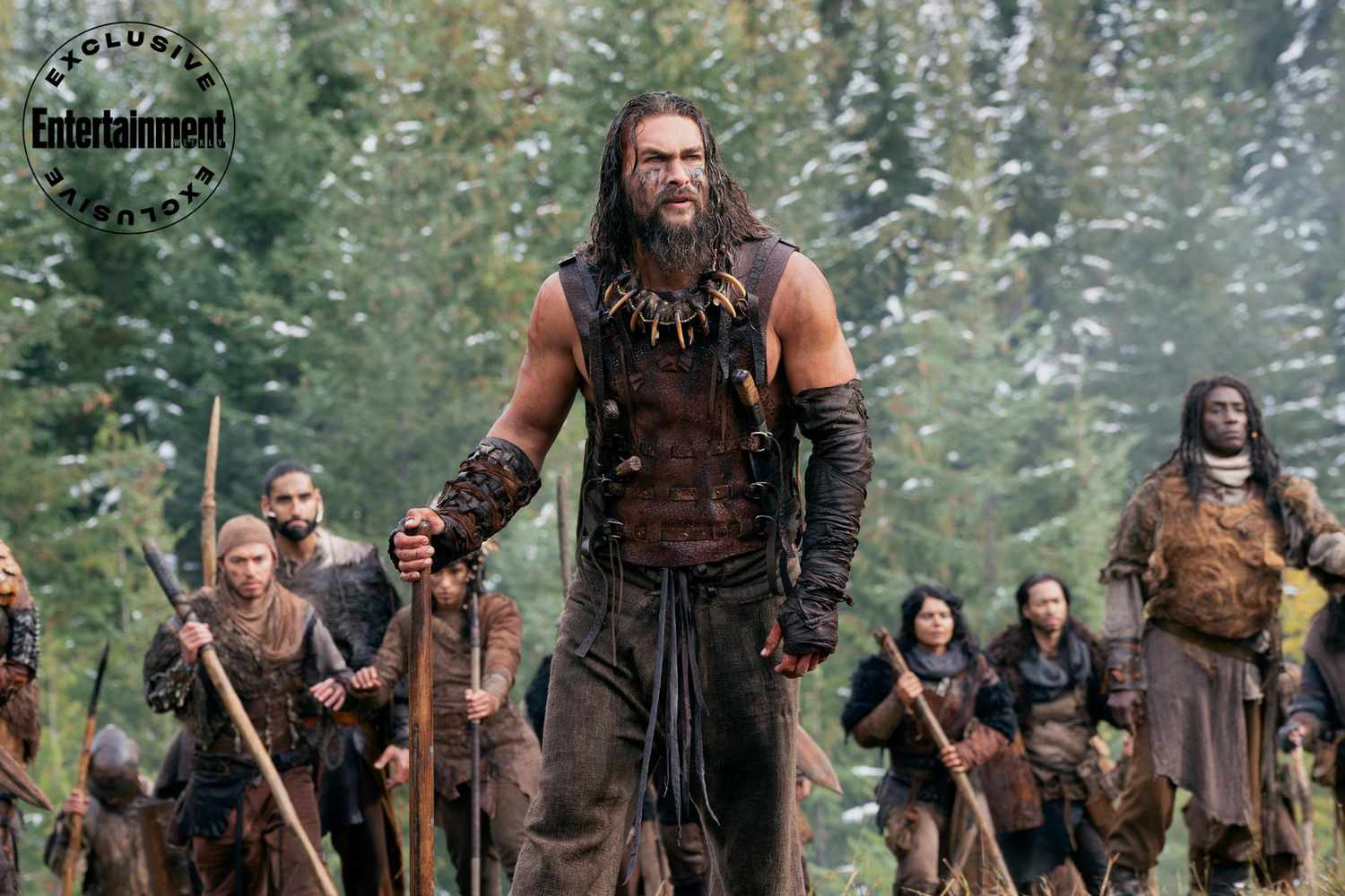 See Season 2 Review - Jason Momoa and other people from crew 