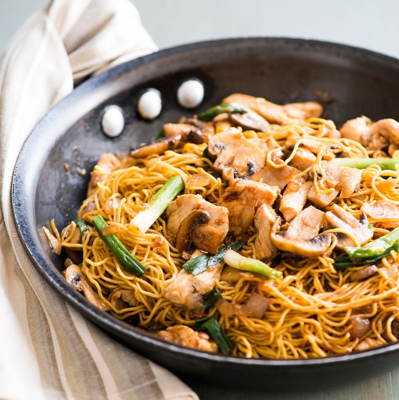 Mushroom and Garlic Chicken Chow Mein Recipe - Todd Porter and Diane Cu | Food & Wine