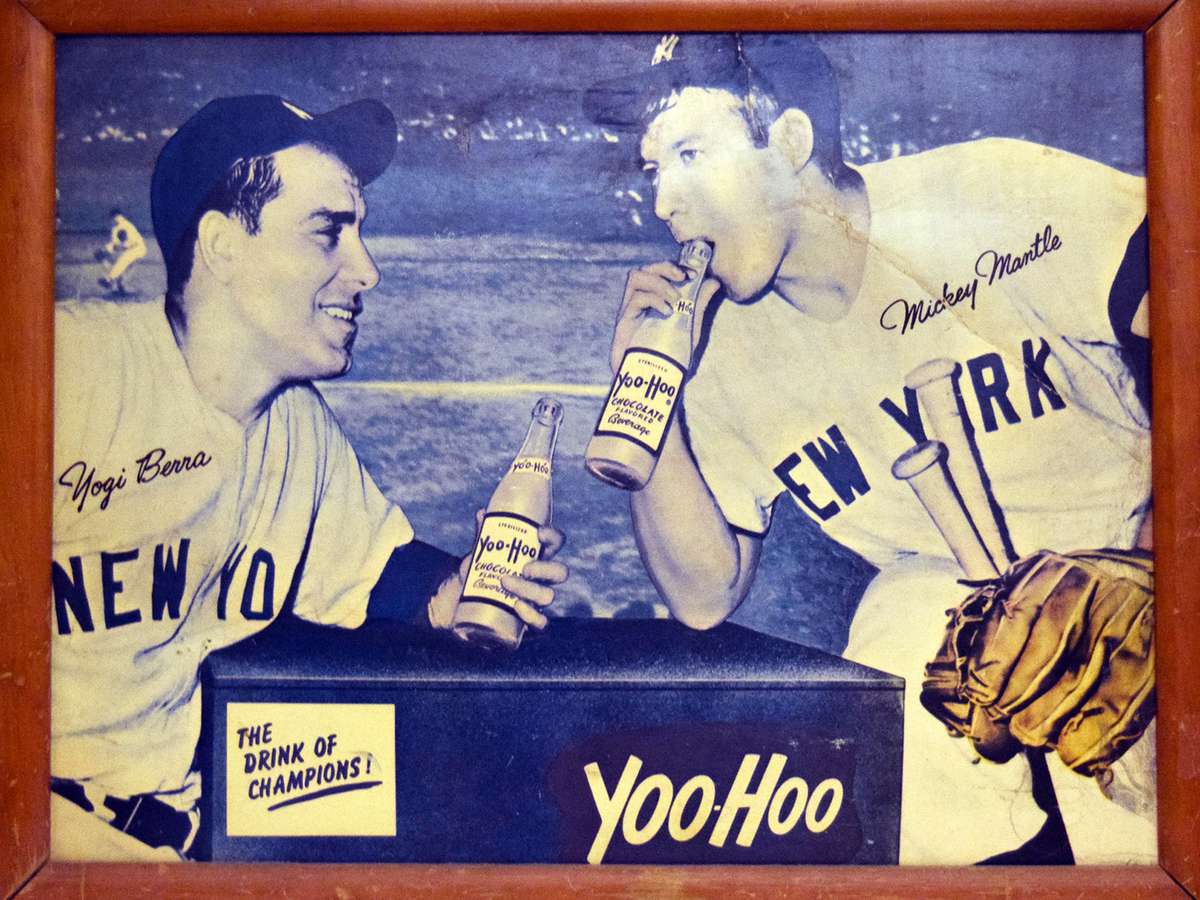 yoo-hoo-baseball-auction-ft-blog0218.jpg